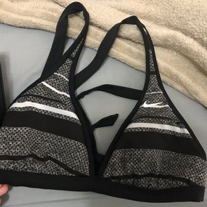 Nike reversible bikini top